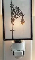 Pippins Tea Company Inc. Night Light - Dublin Gas Lamp - The Scotch Standard 1903 General Store